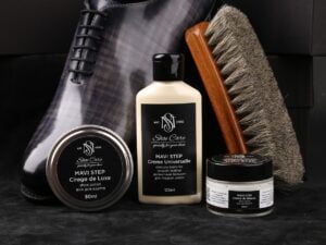 sHOE cARE pRODUCT